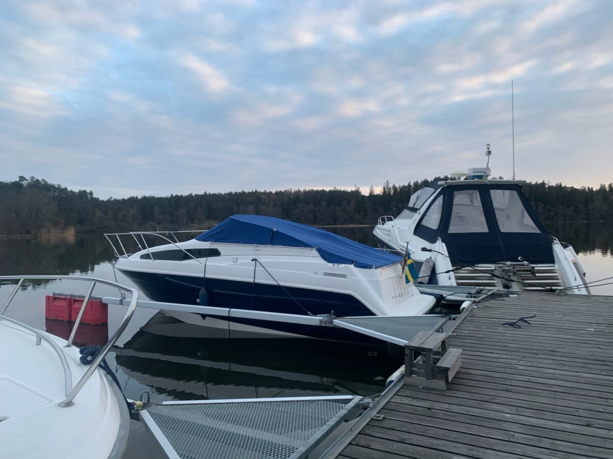 Bayliner 2335