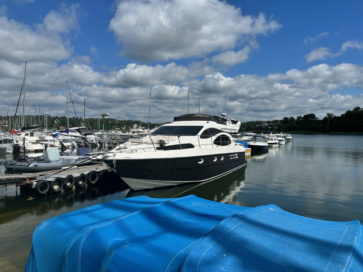 Azimut 40 Fly